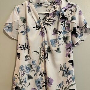 Calvin Klein Women's Floral Blouse - White and Purple